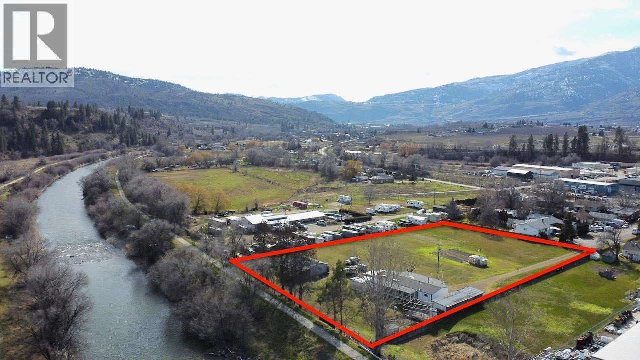 129 Walnut Place, Oliver, BC