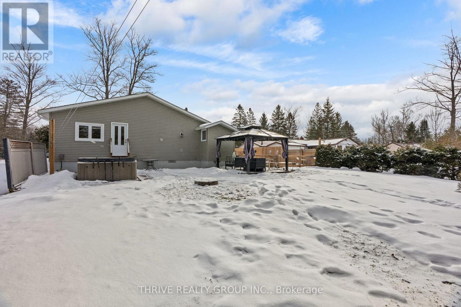7 Salkeld Street, Goderich (Goderich (Town)), ON - Outdoor