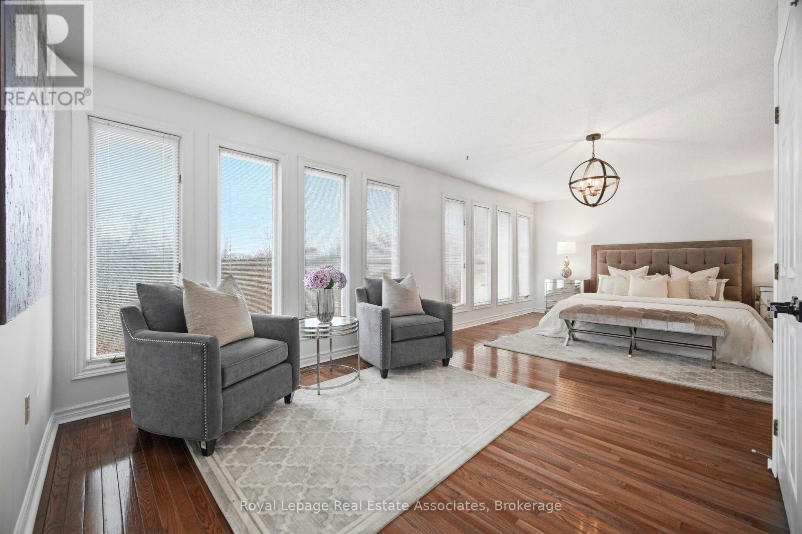 100 National Drive, Hamilton, ON - Indoor