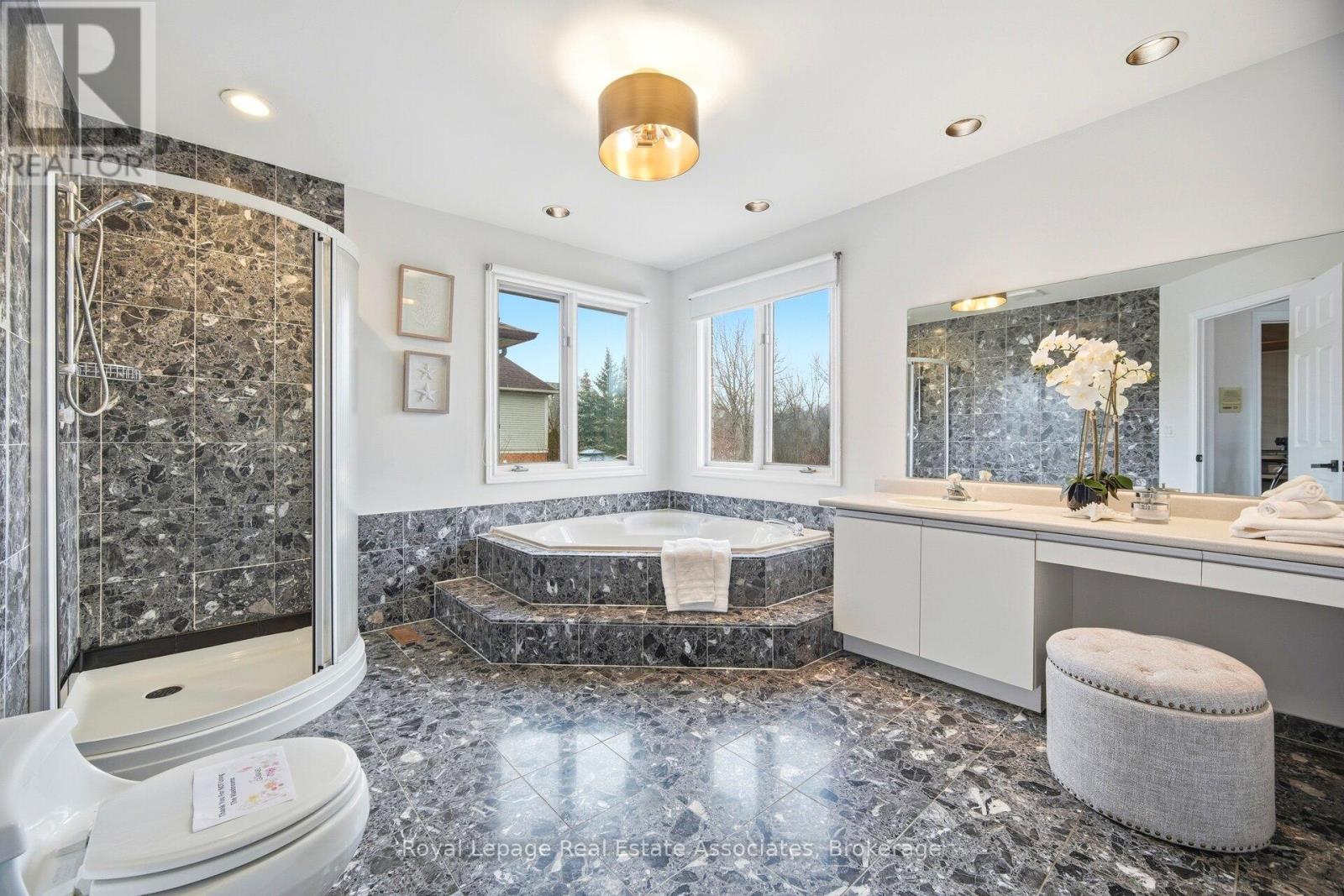 100 National Drive, Hamilton, ON - Indoor