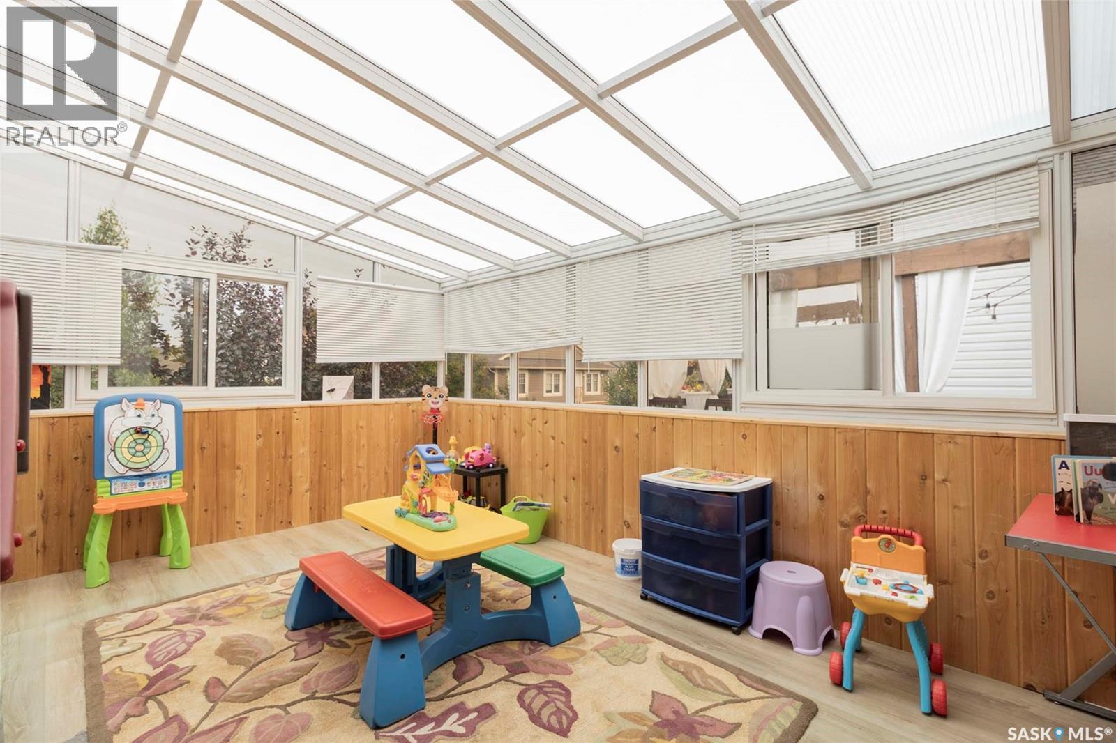 531 Dickson Lane, Saskatoon, SK - Indoor Photo Showing Other Room