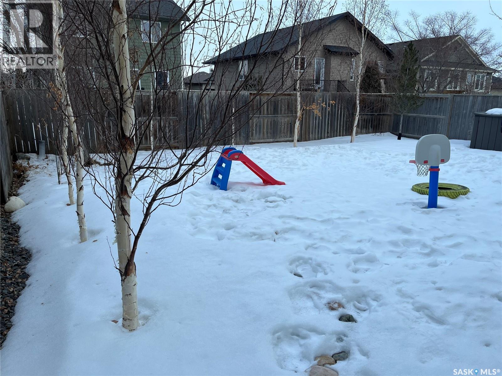 531 Dickson Lane, Saskatoon, SK - Outdoor