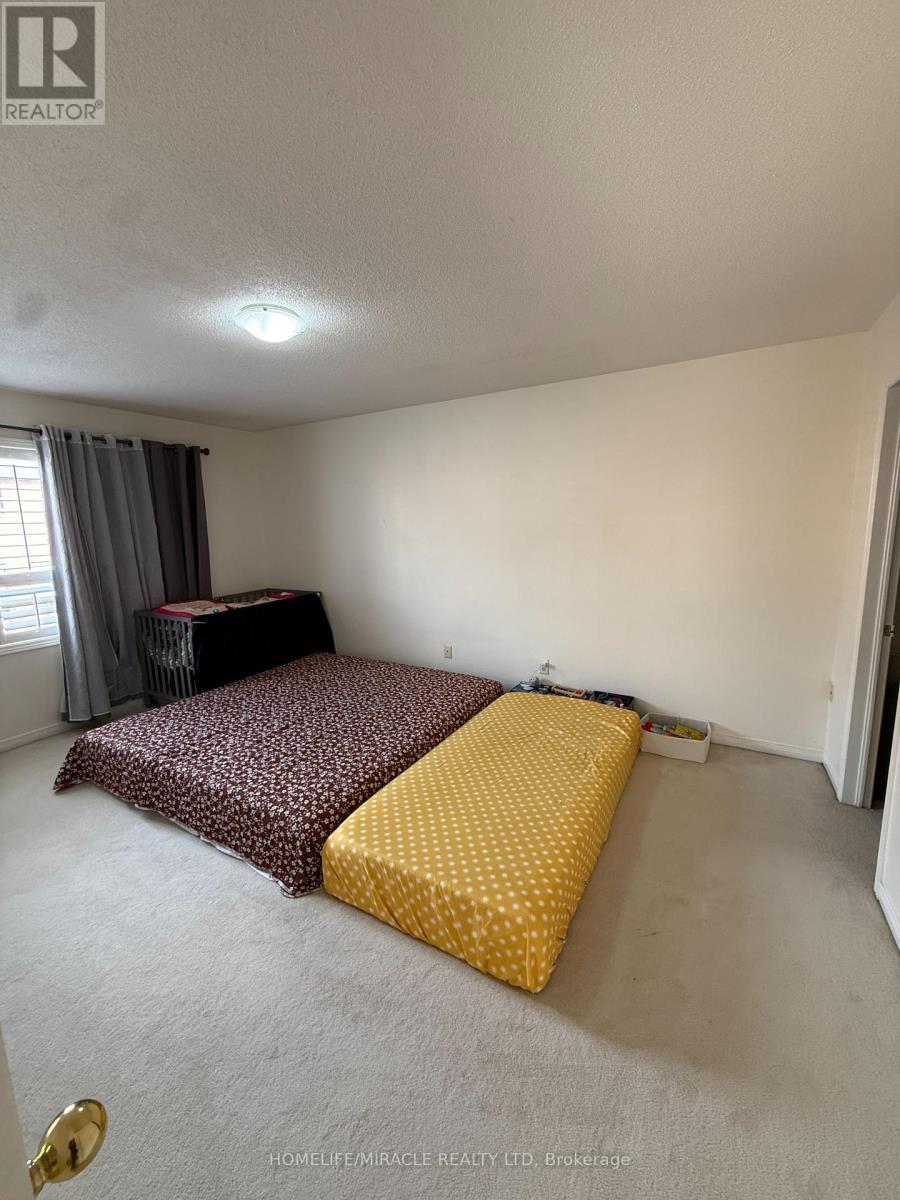 519 Delphine Drive, Burlington, ON - Indoor Photo Showing Bedroom