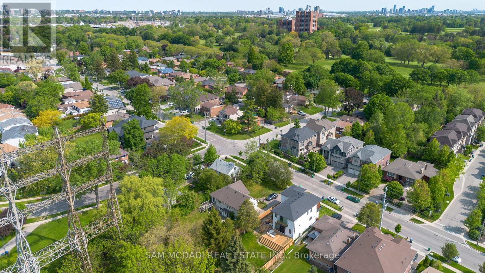 1228 Haig Boulevard, Mississauga, ON - Outdoor With View
