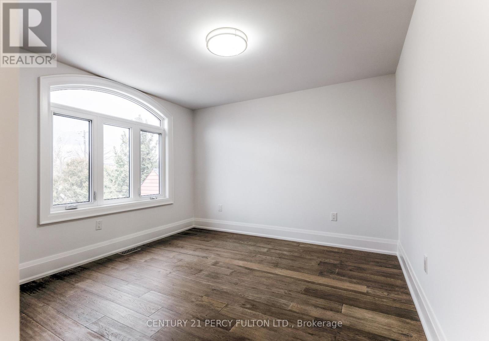 195 Danforth Road, Toronto, ON - Indoor Photo Showing Other Room