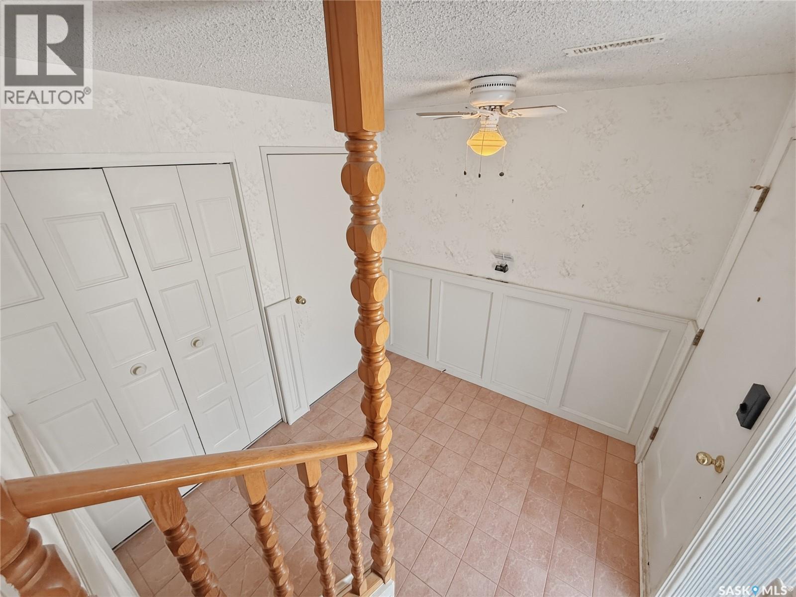 264 Hayes Drive, Swift Current, SK - Indoor Photo Showing Other Room