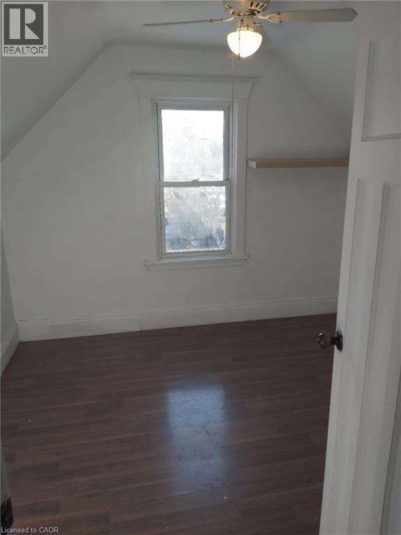 82 Cambridge Avenue, Hamilton, ON - Indoor Photo Showing Other Room