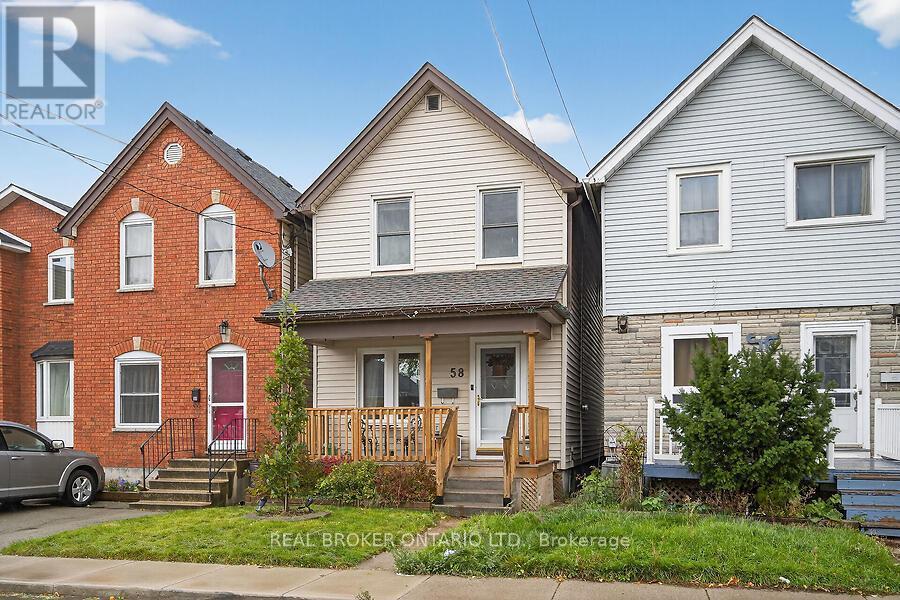 58 East Bend Avenue N, Hamilton, ON - Outdoor With Facade