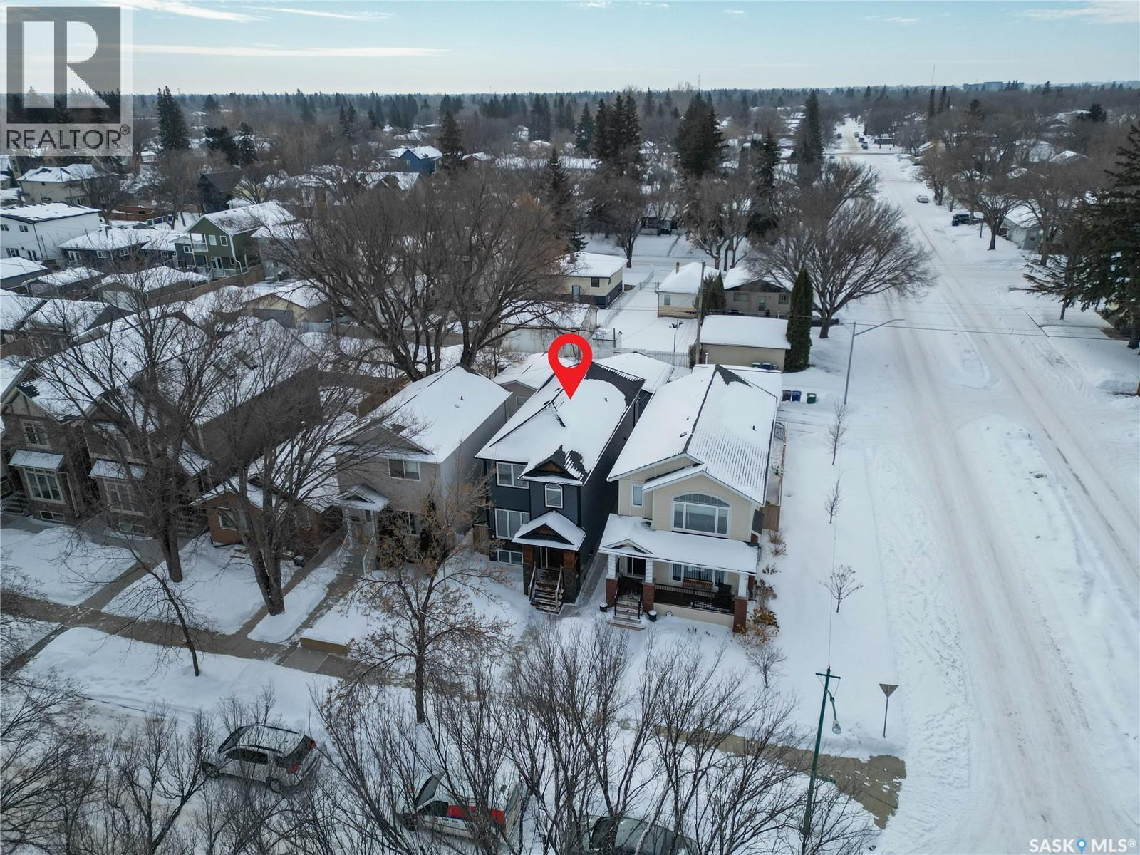 304 3Rd Street E, Saskatoon, SK - Outdoor With View