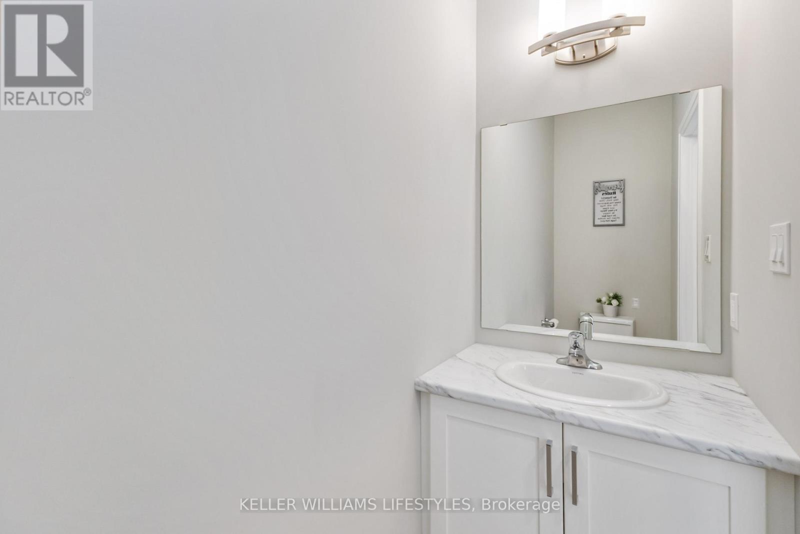 26 Ambrosia Path, St. Thomas, ON - Indoor Photo Showing Bathroom