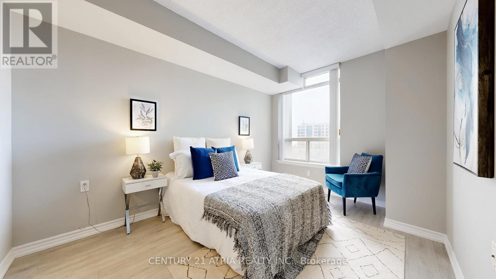 719 - 9015 Leslie Street, Richmond Hill, ON - Indoor Photo Showing Bedroom