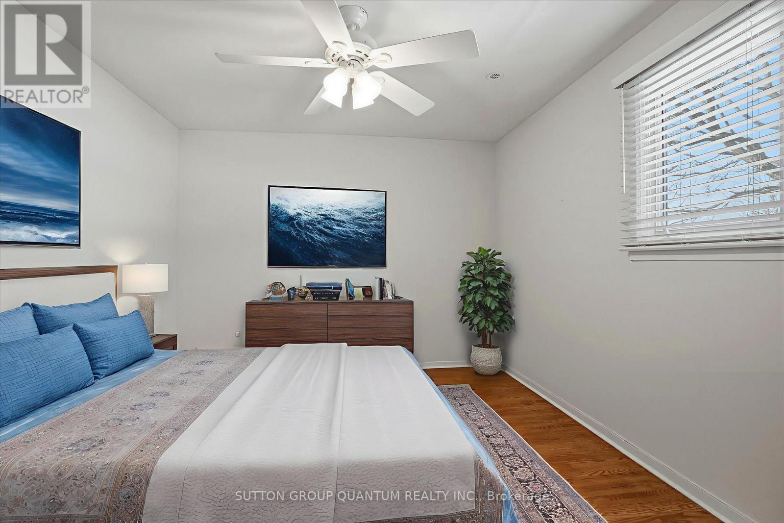 1814 Barsuda Drive, Mississauga, ON - Indoor Photo Showing Bedroom