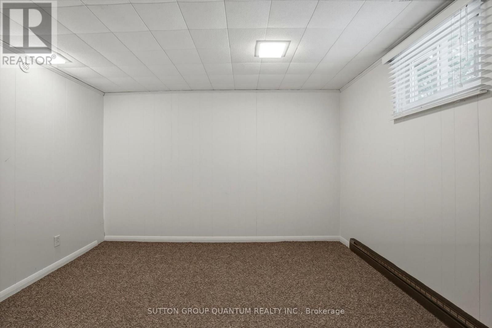 1814 Barsuda Drive, Mississauga, ON - Indoor Photo Showing Other Room