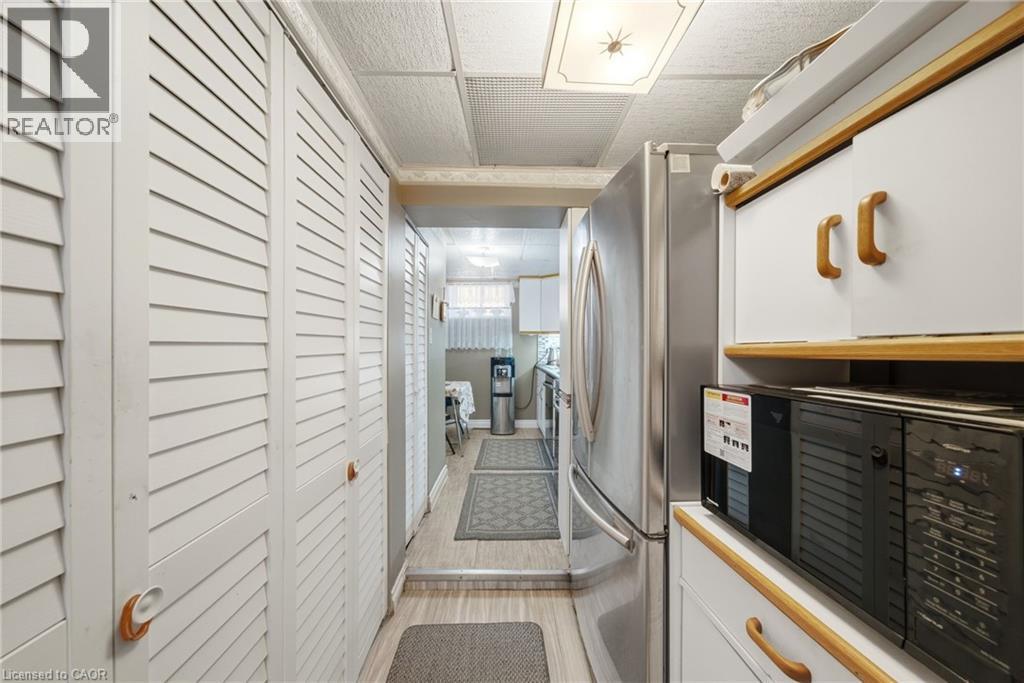 1149 Dowland Crescent, Burlington, ON - Indoor