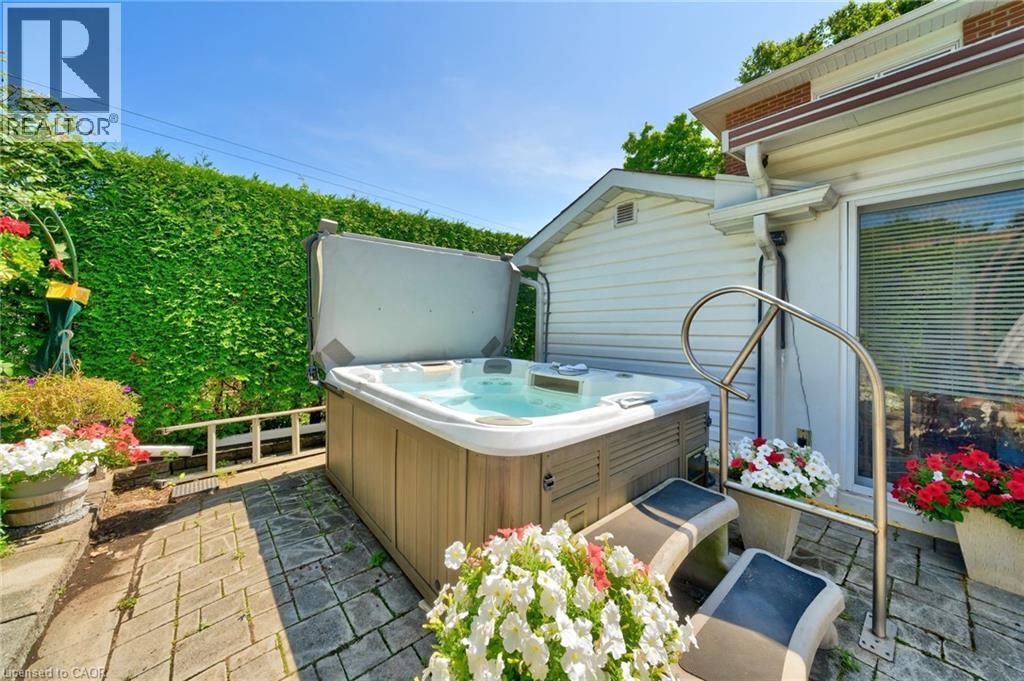 1149 Dowland Crescent, Burlington, ON - Outdoor With Exterior