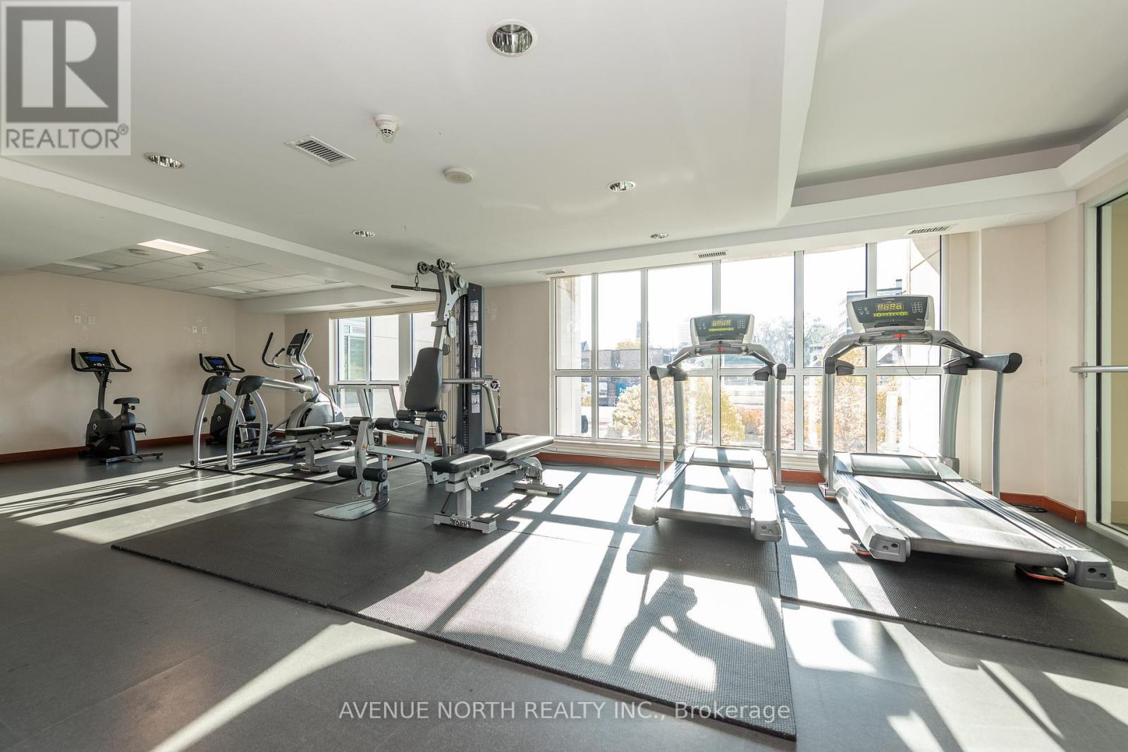 912 - 200 Rideau Street, Ottawa, ON - Indoor Photo Showing Gym Room