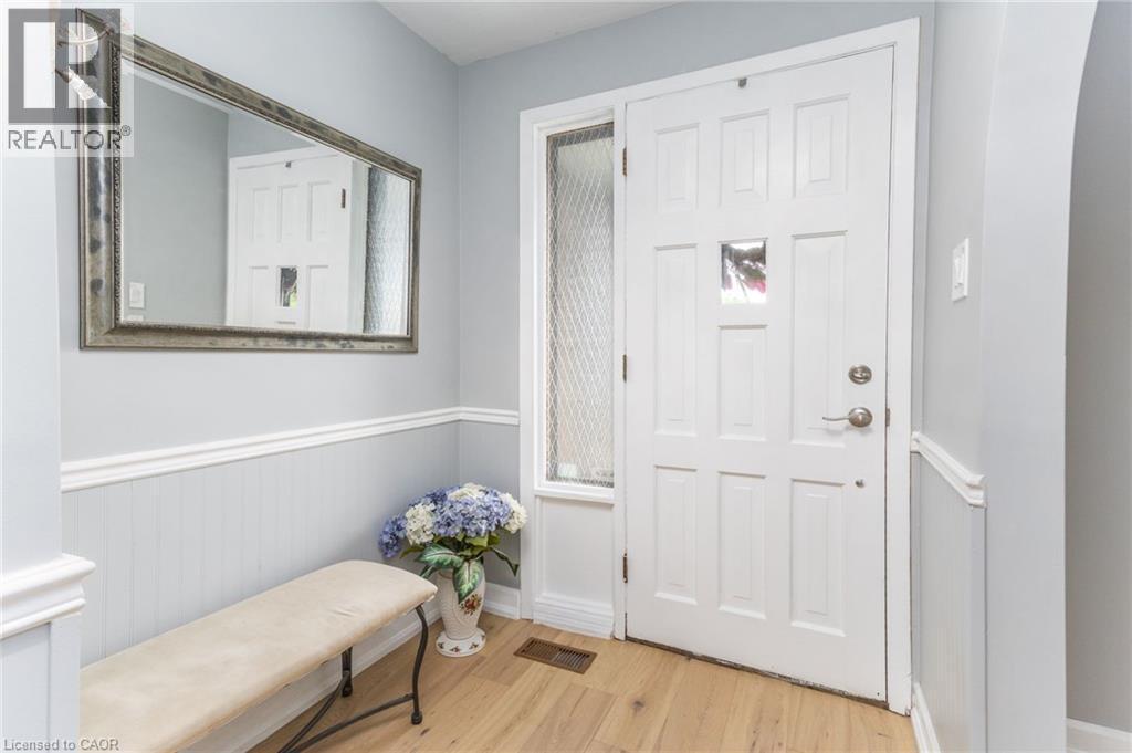 63 Lionsgate Avenue, Hamilton, ON - Indoor Photo Showing Other Room