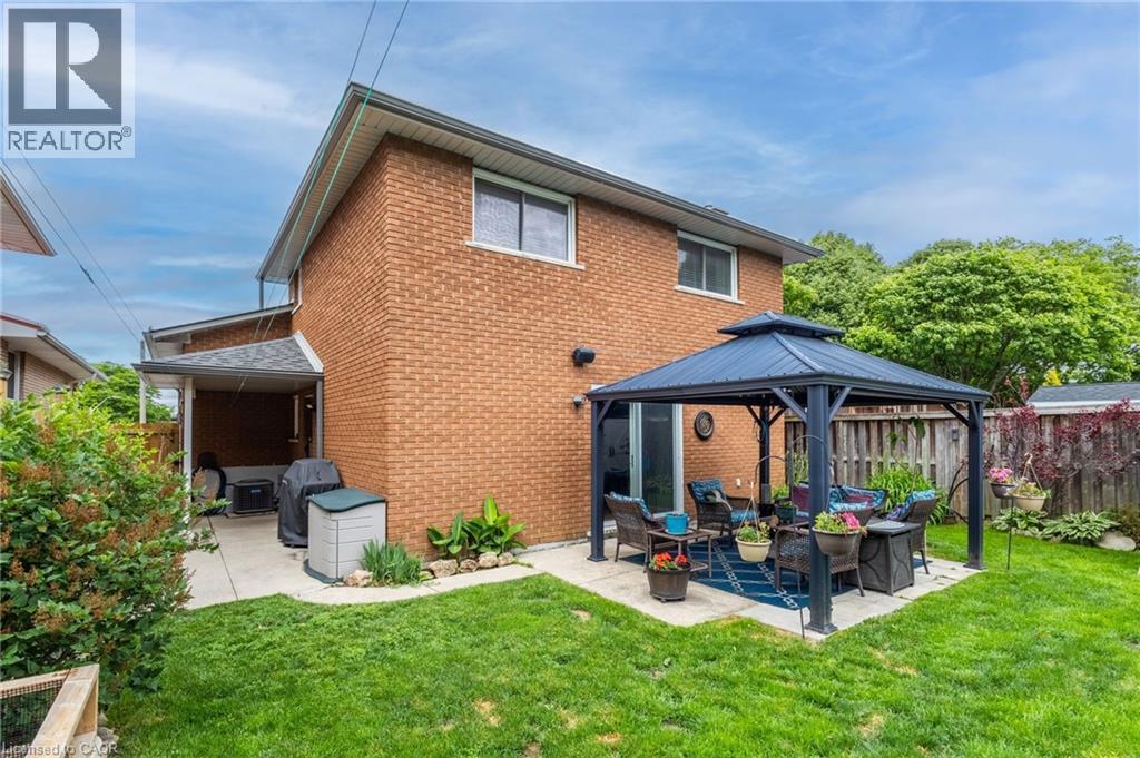 63 Lionsgate Avenue, Hamilton, ON - Outdoor With Deck Patio Veranda With Exterior