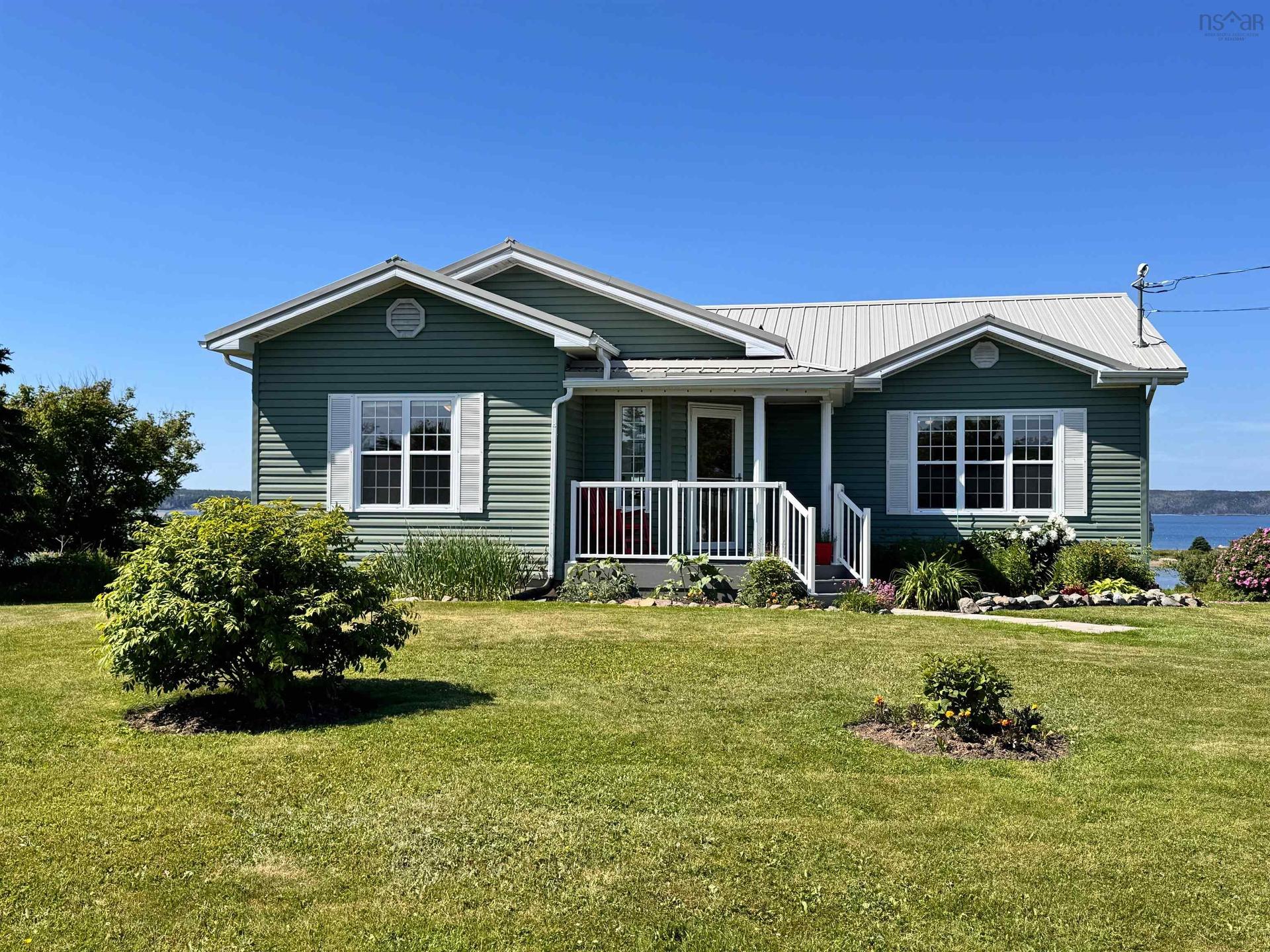48 Seaview Drive, Gabarus, NS