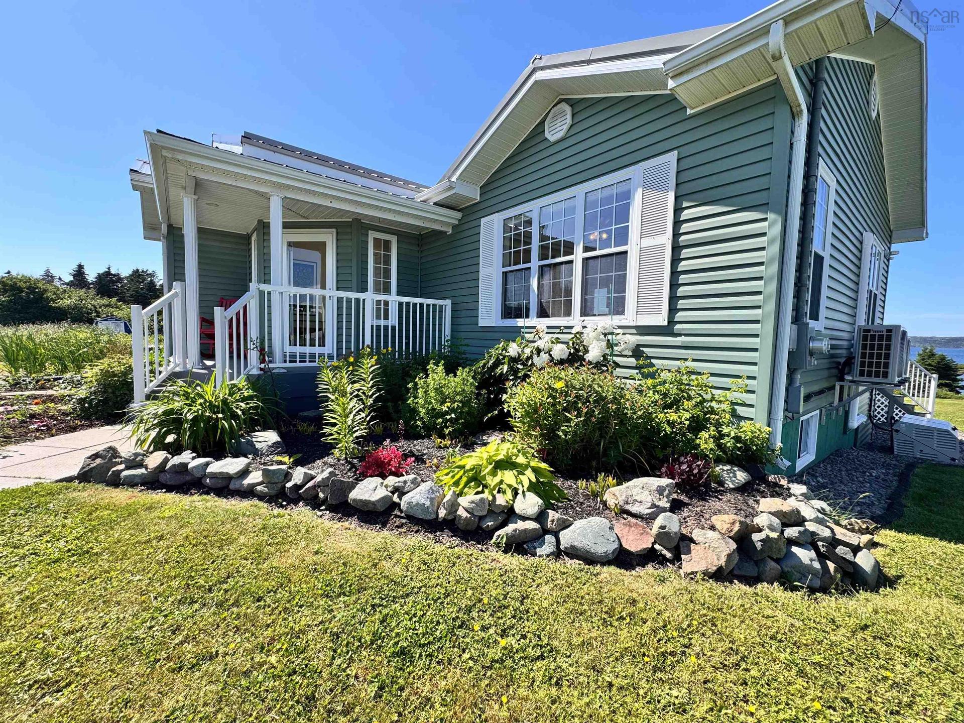 48 Seaview Drive, Gabarus, NS