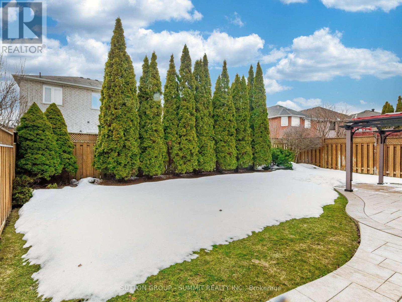 5437 Middleport Crescent, Mississauga, ON - Outdoor