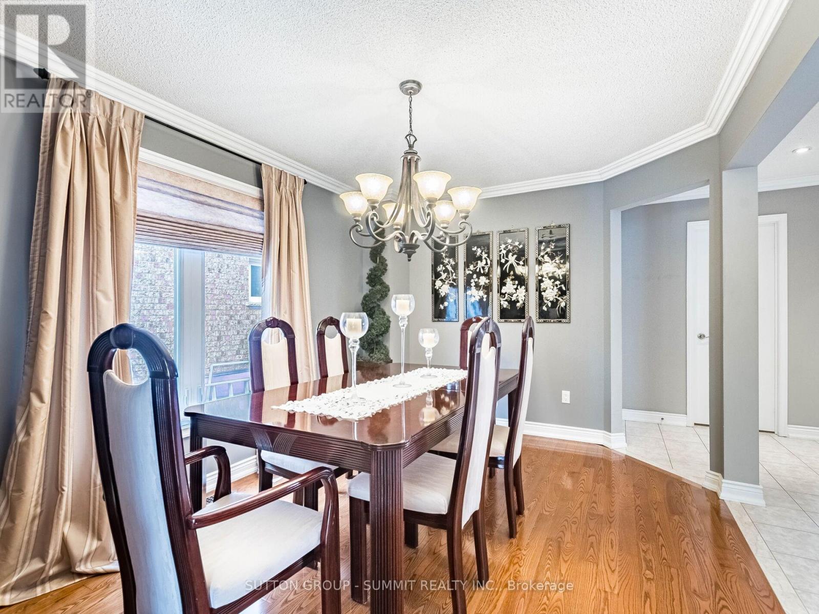 5437 Middleport Crescent, Mississauga, ON - Indoor Photo Showing Dining Room