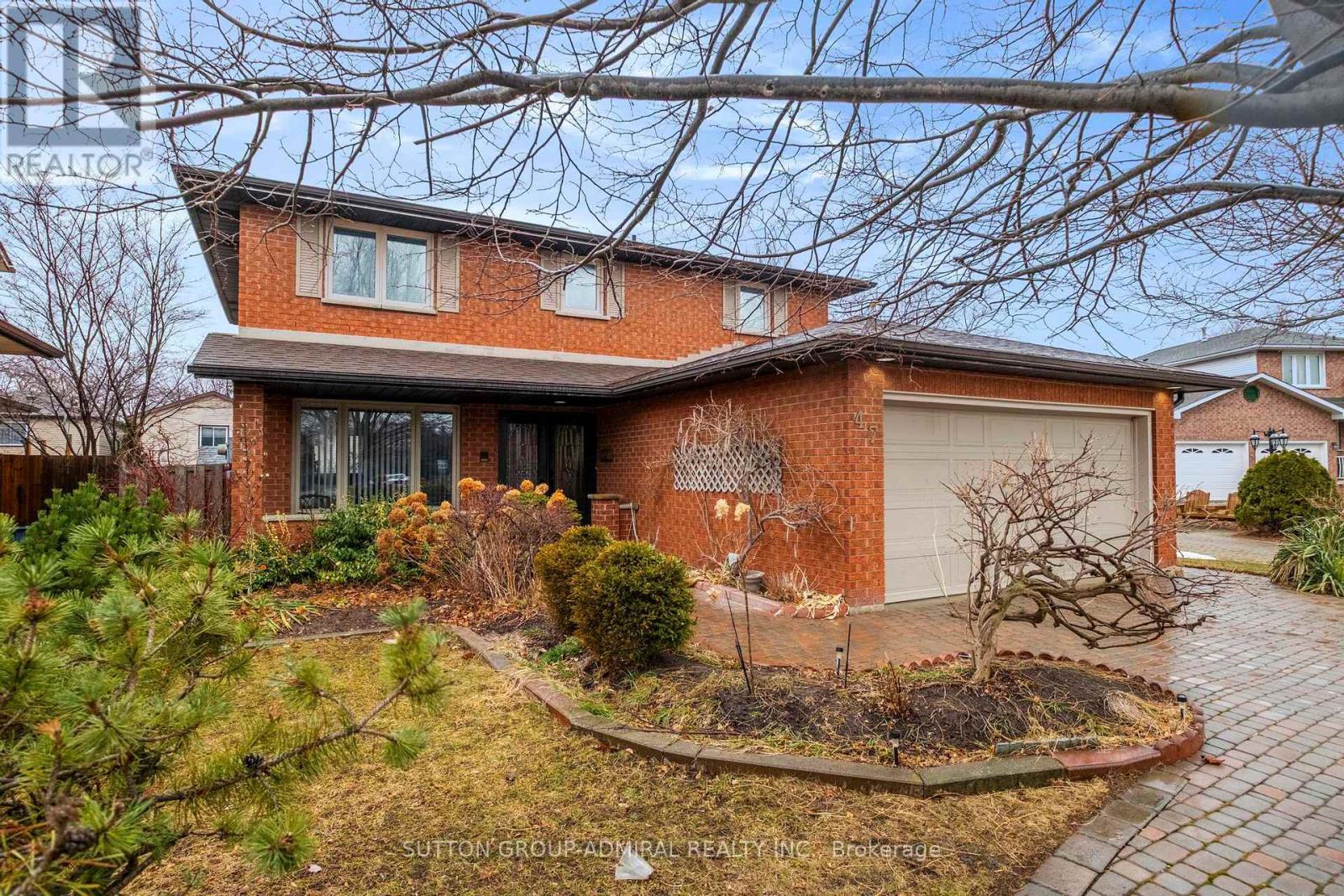 47 Sandy Drive, Hamilton, ON - Outdoor