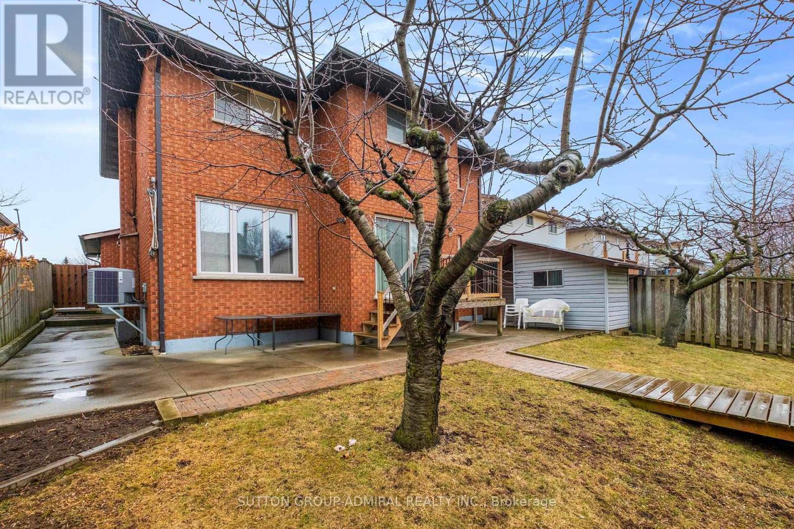 47 Sandy Drive, Hamilton, ON - Outdoor