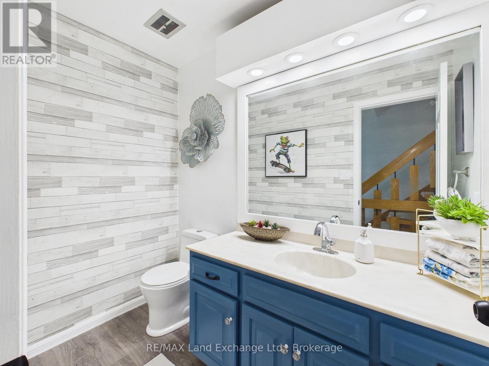 147 Goderich Street, Kincardine, ON - Indoor Photo Showing Bathroom