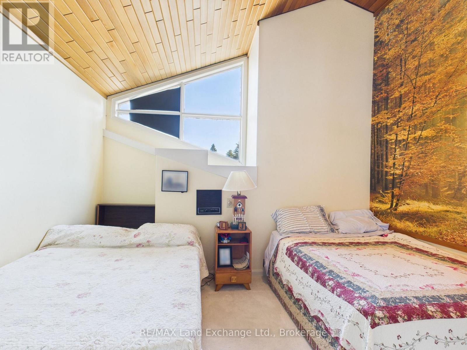 147 Goderich Street, Kincardine, ON - Indoor Photo Showing Bedroom