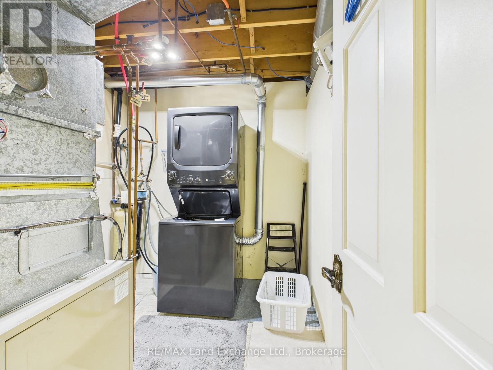 147 Goderich Street, Kincardine, ON - Indoor Photo Showing Basement