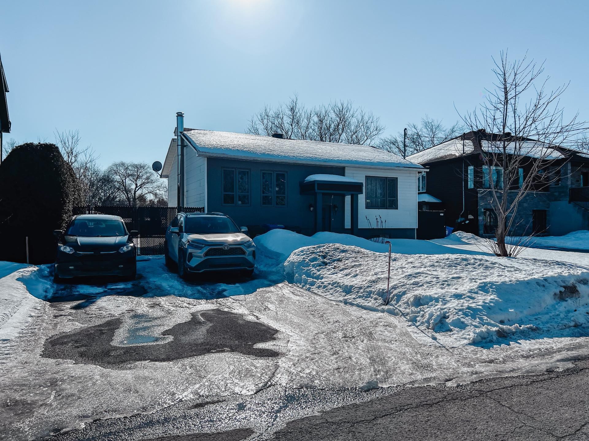 Façade - 12 Rue Roger, Saint-Philippe, QC - Outdoor