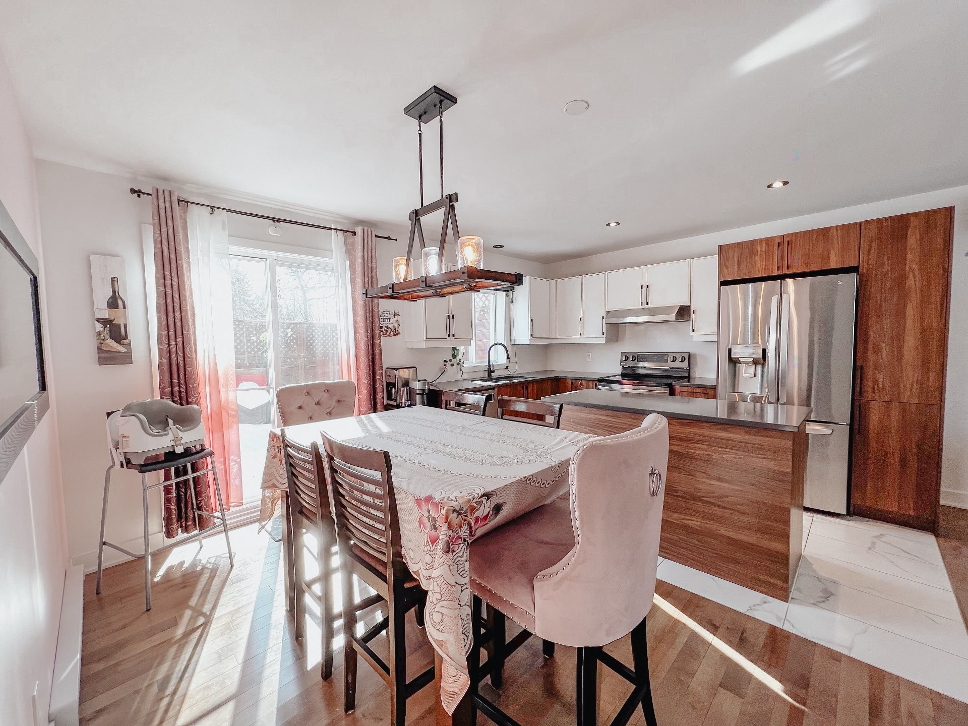 Salle à manger - 12 Rue Roger, Saint-Philippe, QC - Indoor