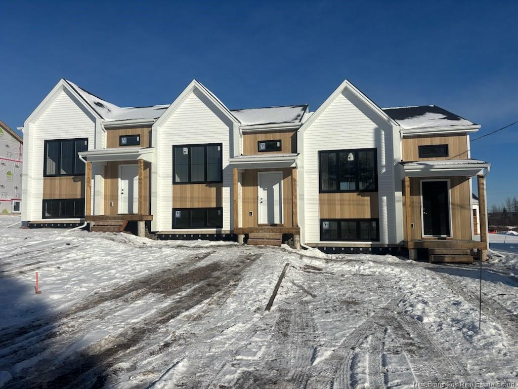 28 Adéo-Rose St, Memramcook, NB