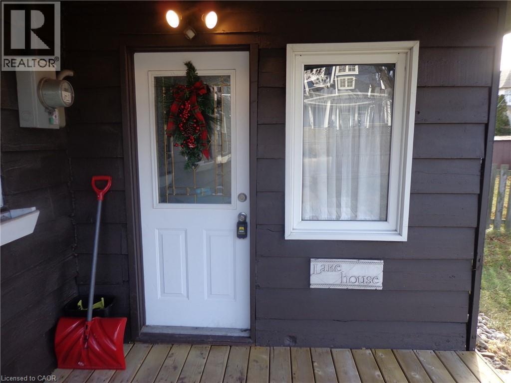 562 Beach Boulevard, Hamilton, ON - Outdoor With Exterior