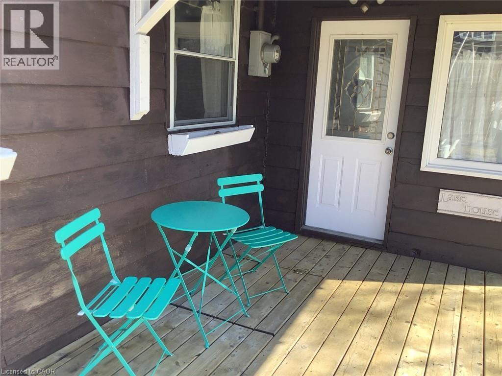 562 Beach Boulevard, Hamilton, ON - Outdoor With Exterior