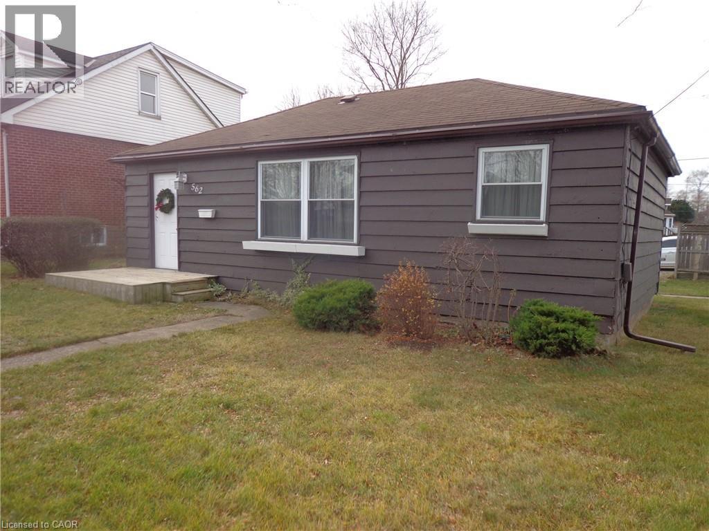 562 Beach Boulevard, Hamilton, ON - Outdoor