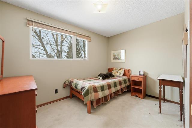 18 Edgemont Dr, Winnipeg, MB