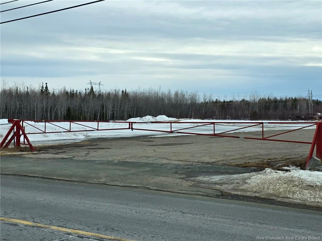 2886 Miramichi Ave, Bathurst, NB