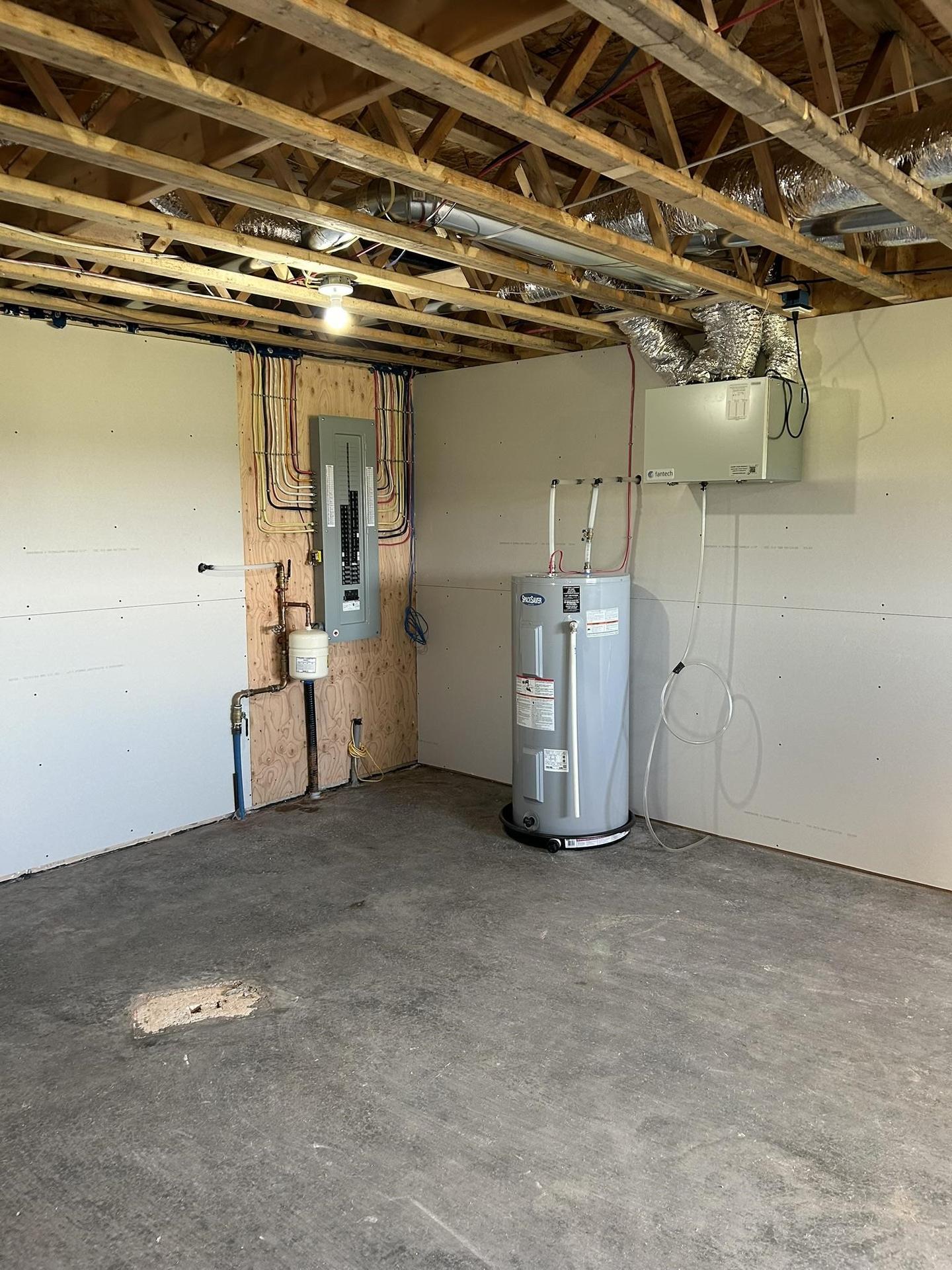 250 Ferry Road, Cornwall, PE - Indoor Photo Showing Basement
