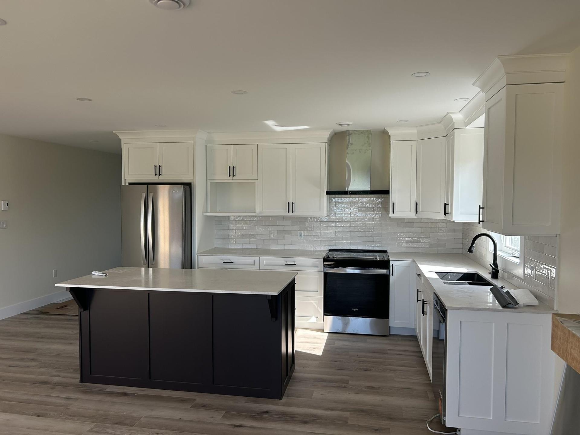 250 Ferry Road, Cornwall, PE - Indoor Photo Showing Kitchen With Double Sink With Upgraded Kitchen