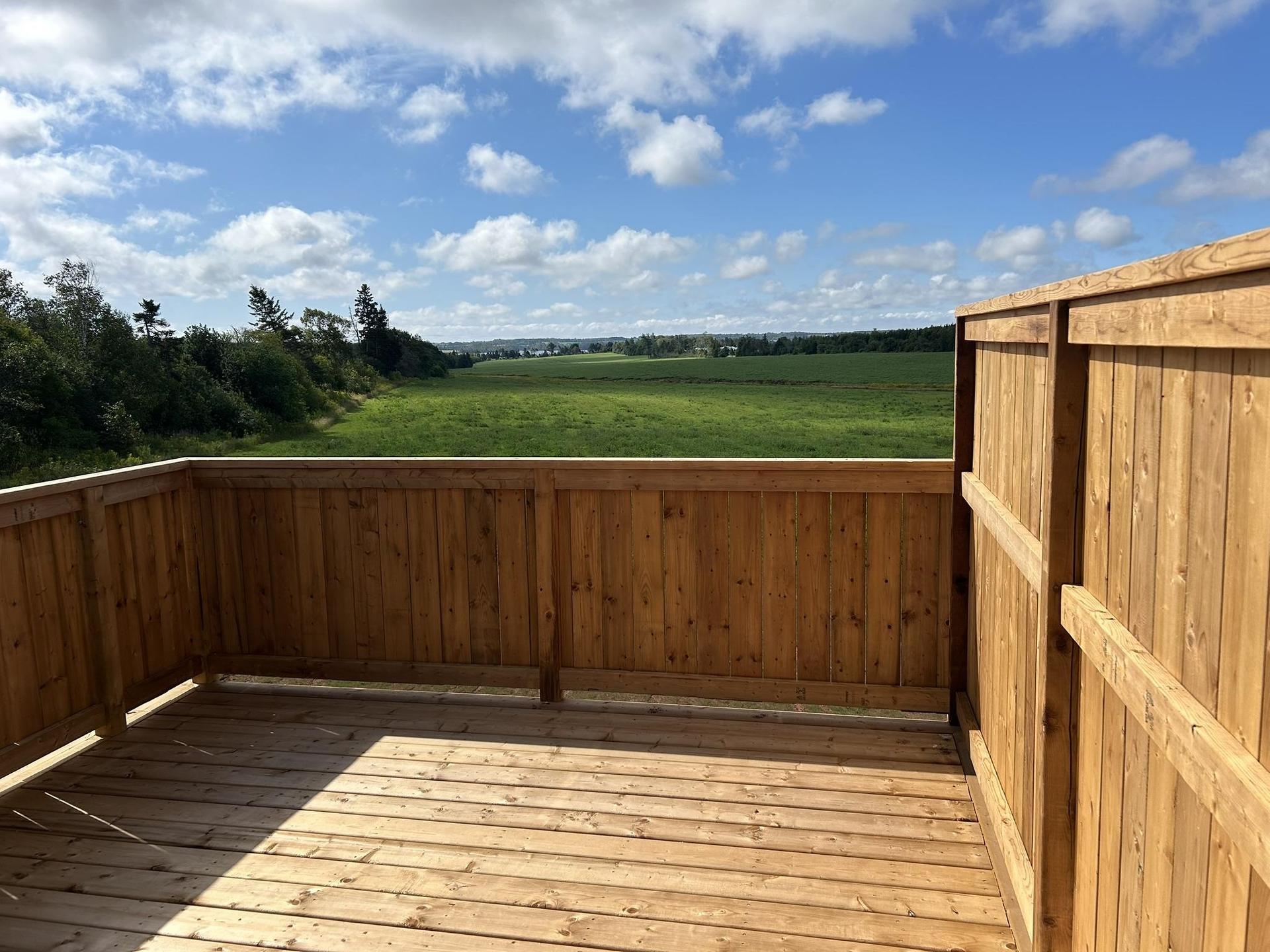 250 Ferry Road, Cornwall, PE - Outdoor