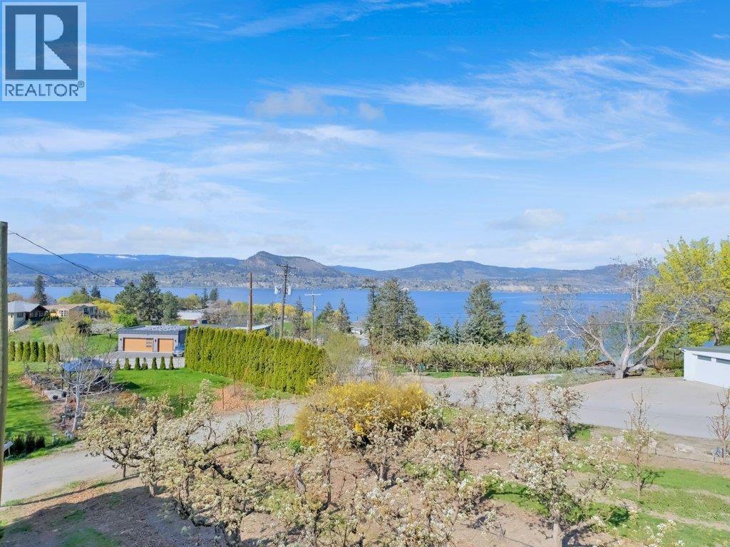 620 Boothe Road, Naramata, BC - Outdoor With Body Of Water With View