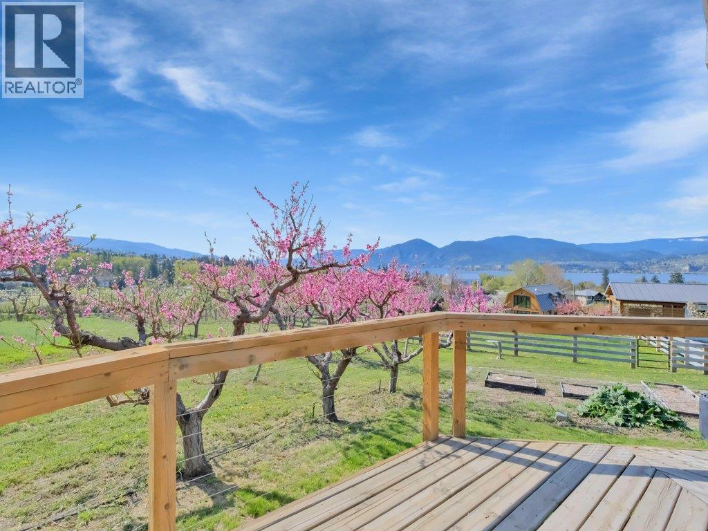 620 Boothe Road, Naramata, BC - Outdoor With Body Of Water With View