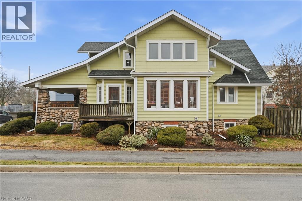 89 Main Street E, Grimsby, ON