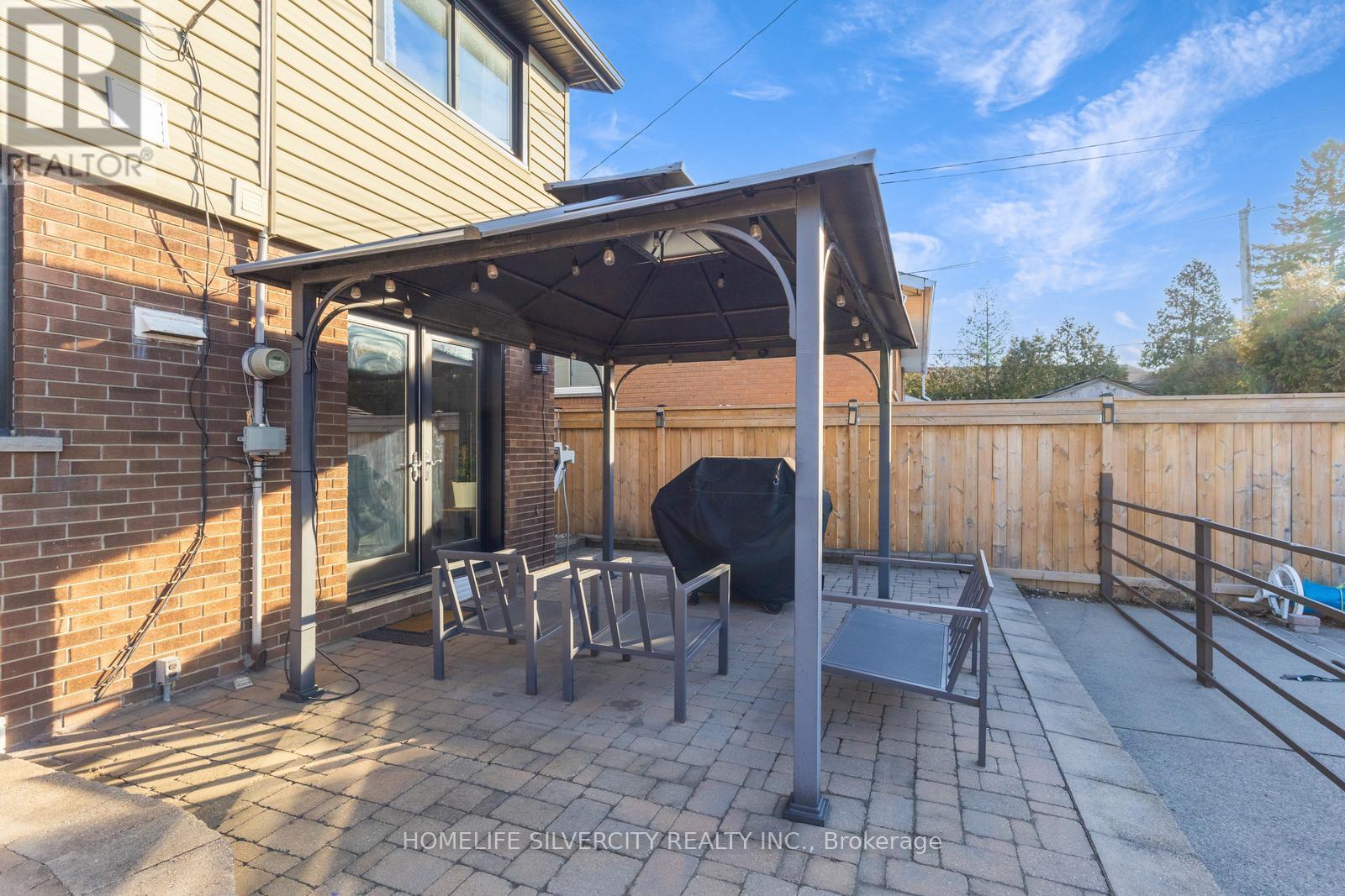 203 Montmorency Drive, Hamilton, ON - Outdoor With Deck Patio Veranda With Exterior