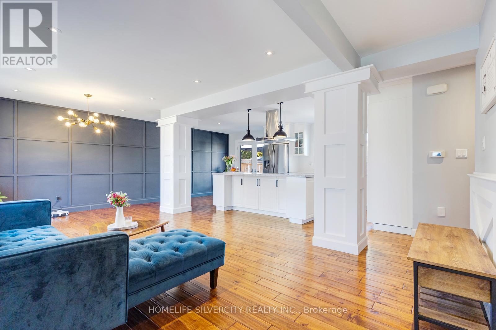 203 Montmorency Drive, Hamilton, ON - Indoor Photo Showing Other Room