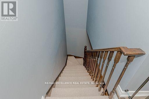 9 Hiscott Drive, Hamilton, ON - Indoor Photo Showing Other Room