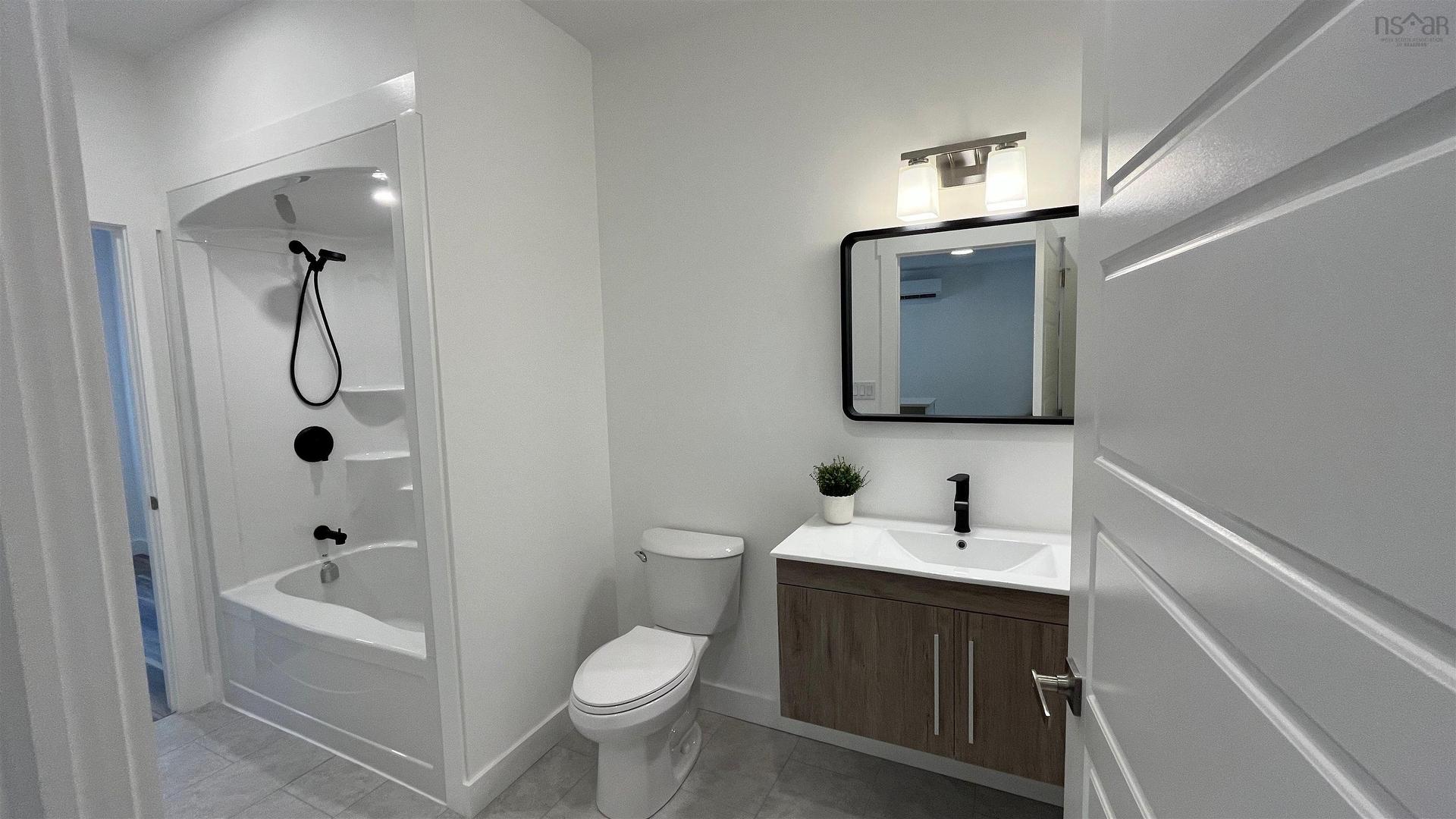 1435 Princess Crescent, Coldbrook, NS