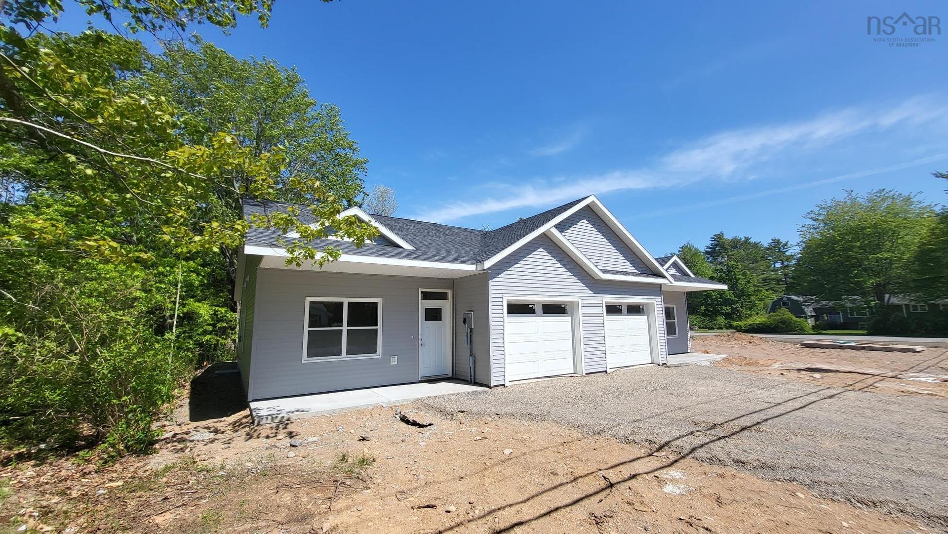 1435 Princess Crescent, Coldbrook, NS